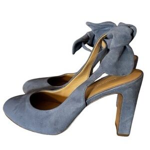 Banana Republic Suede Leather Blue Cadi Slingback Heel in Size 8